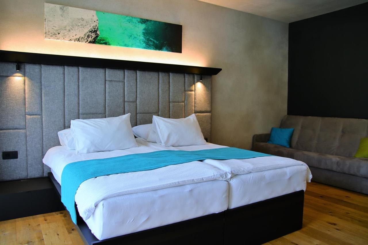 בובק Hotel Soca מראה חיצוני תמונה